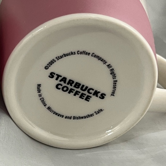 Vintage Starbucks 2005 Coffee Mugs Dipped Pink Grey Ceramic Mugs 14 oz - Picture 2 of 10